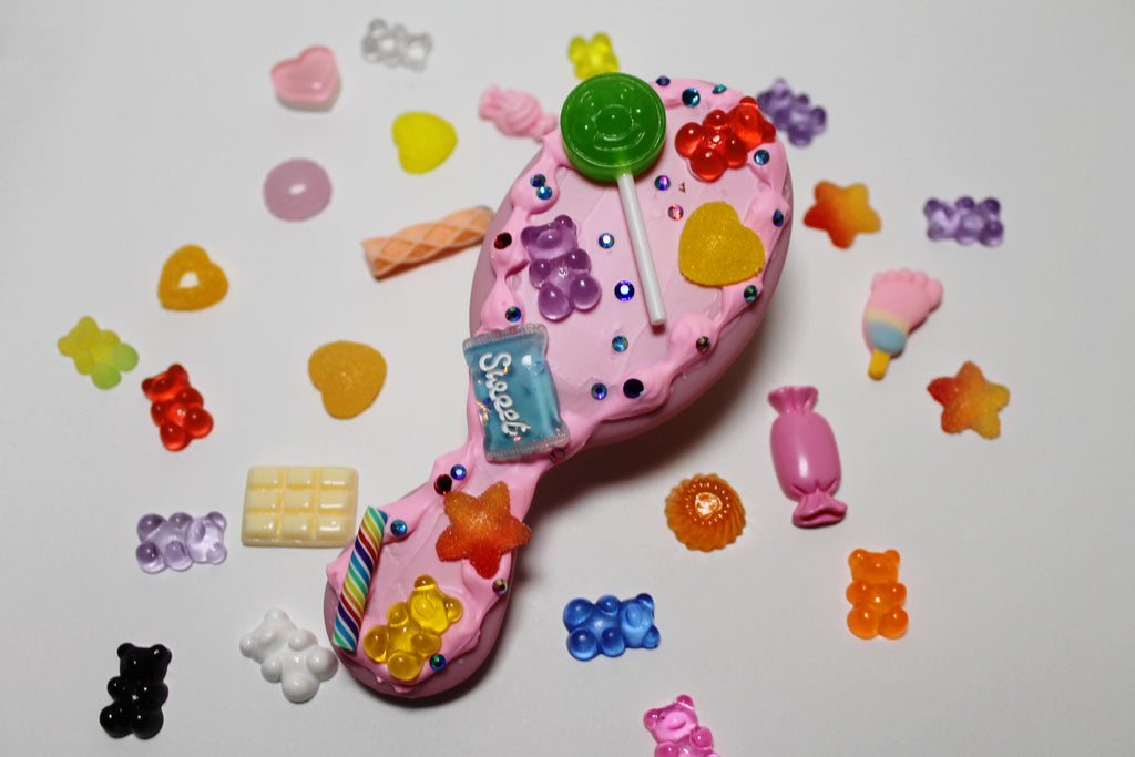 Sweet Tooth DIY Hairbrush Kit