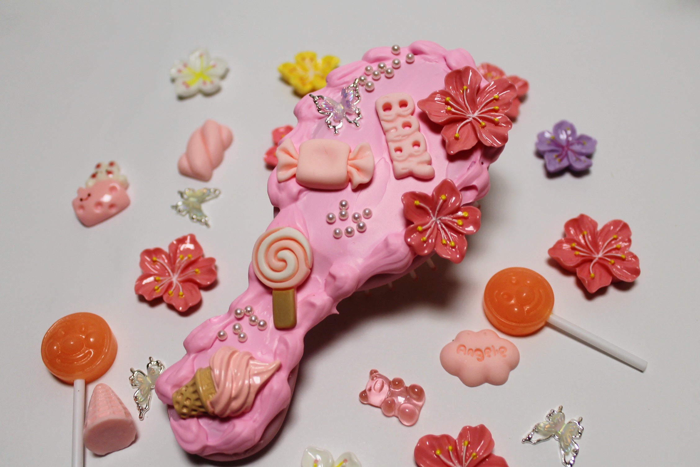 Sweet Bloom DIY Hairbrush kit