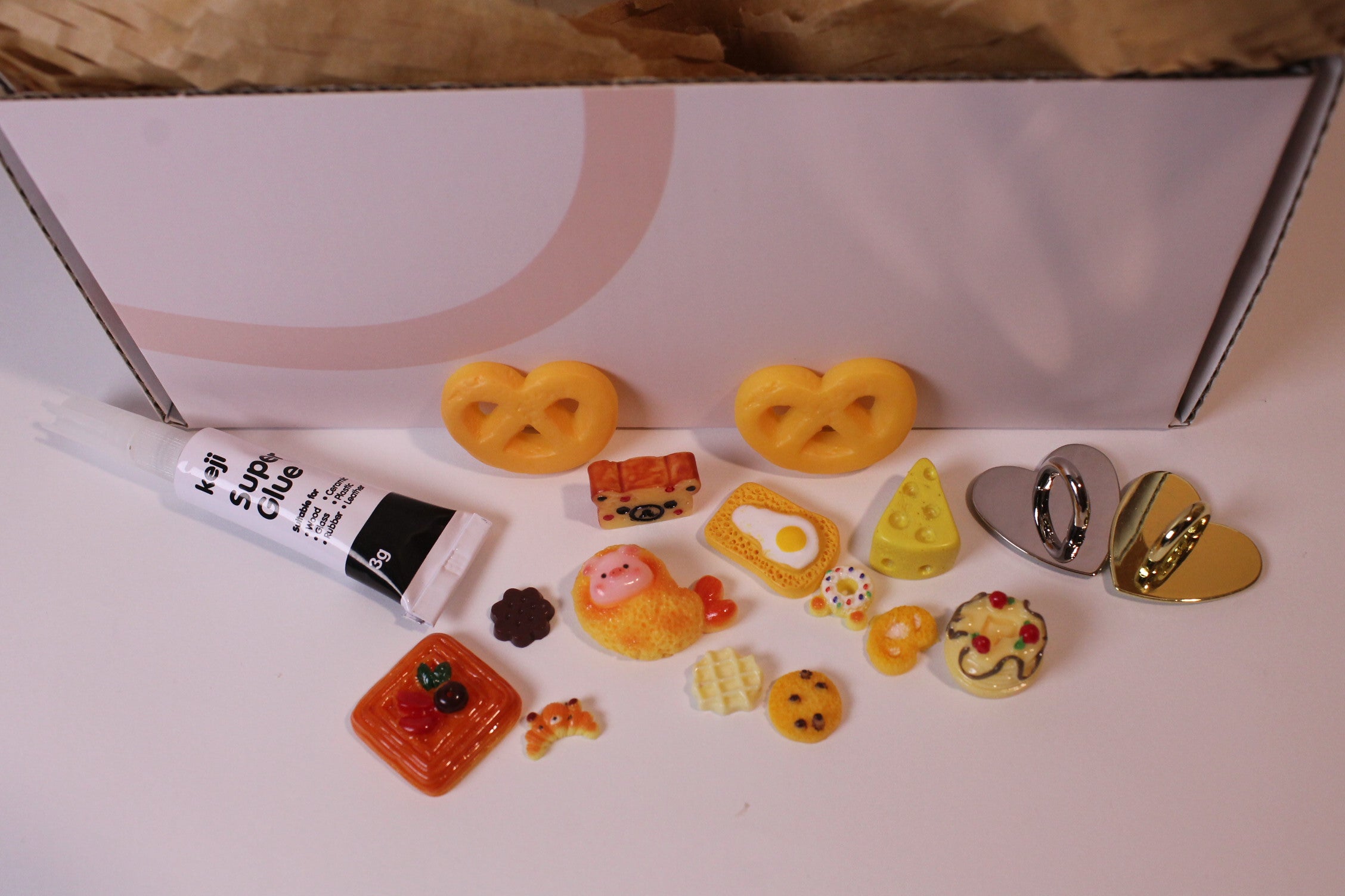 Bakery Confectionery Phone Case DIY Kit